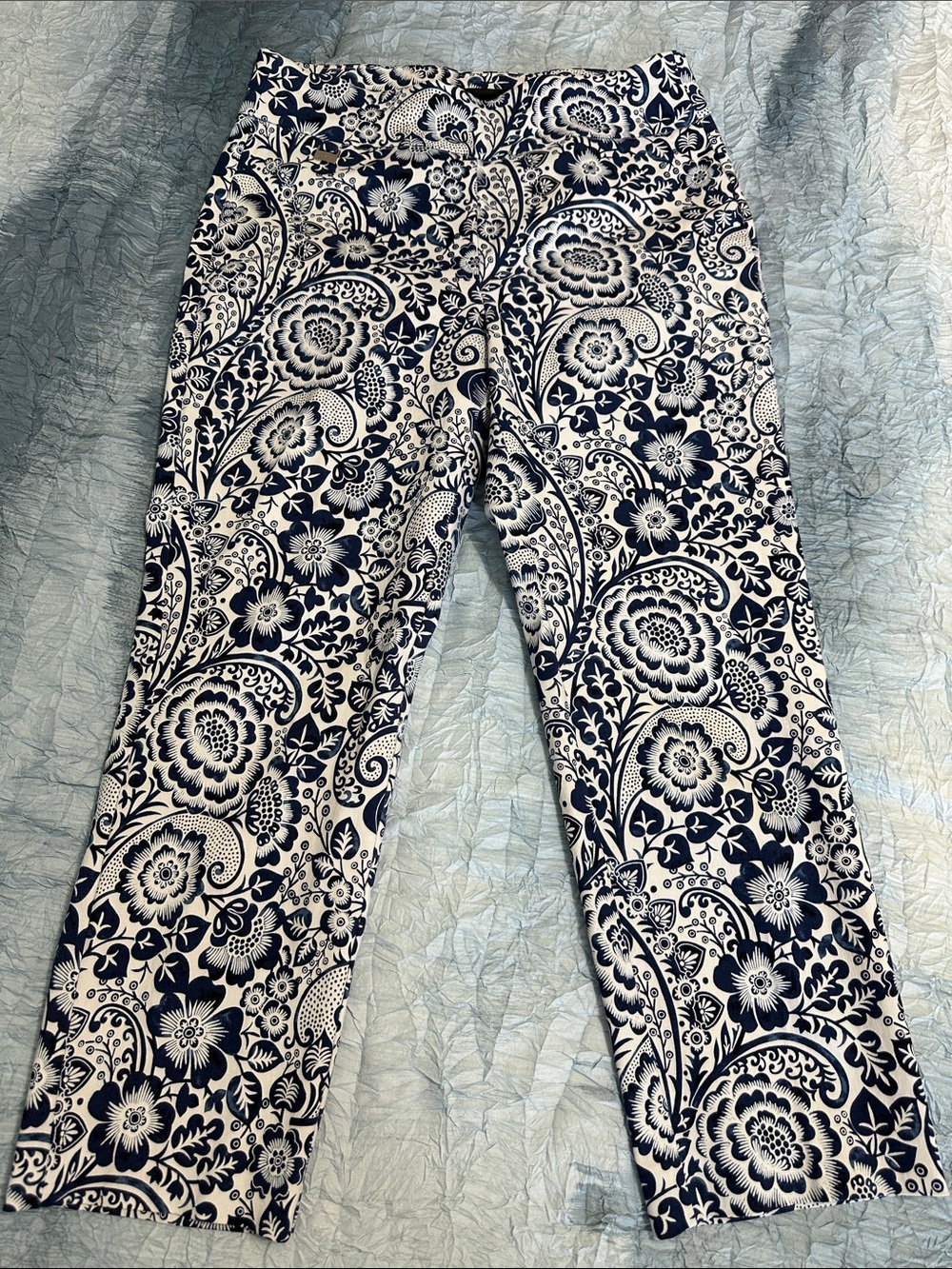 176. Premise Navy and White Floral Capris
